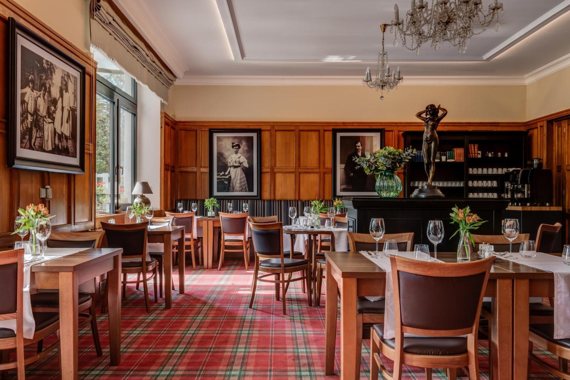 Hotel Golfi Podiebrady Zewnętrze zdjęcie